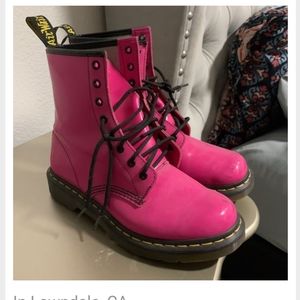 Hot pink Doc Marten ladies U.S. sz. 9